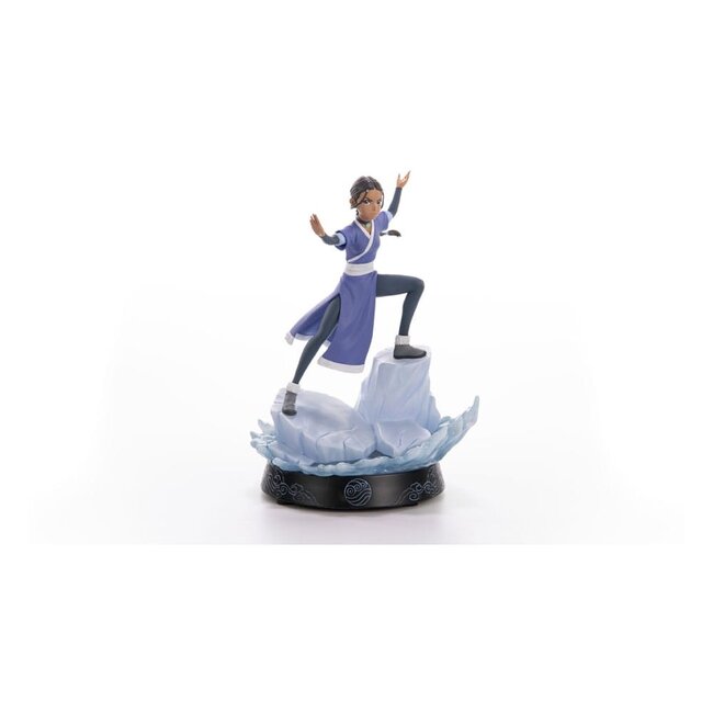 Avatar: Der Herr der Elemente Statue Katara 28 cm