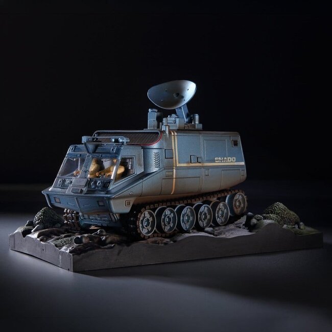 UFO Die-cast Model S.H.A.D.O. Mobile (with Radar) 17 cm