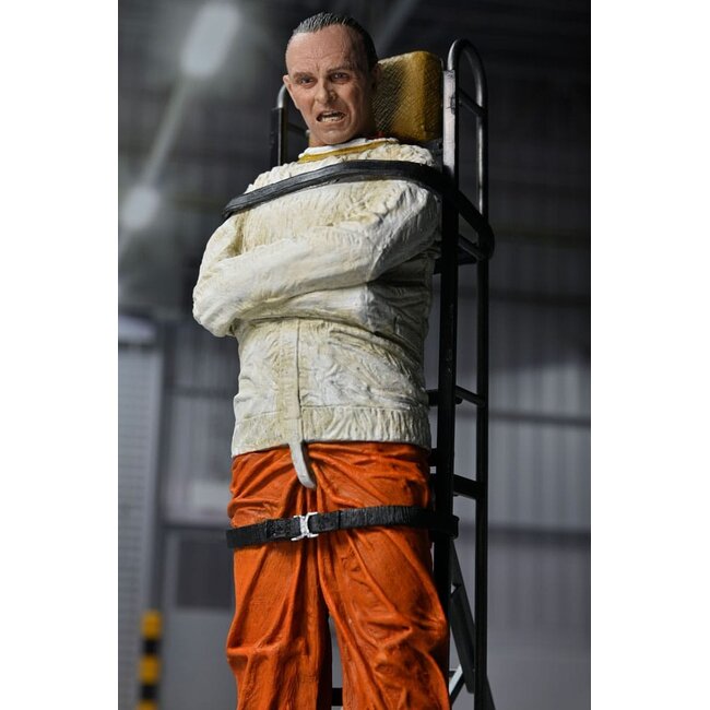 The Silence of the Lambs Action Figure Dr. Hannibal Lecter (Masked) 18 cm