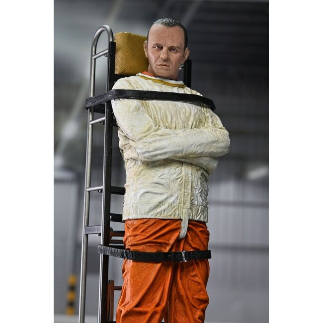 The Silence of the Lambs Action Figure Dr. Hannibal Lecter (Masked) 18 cm