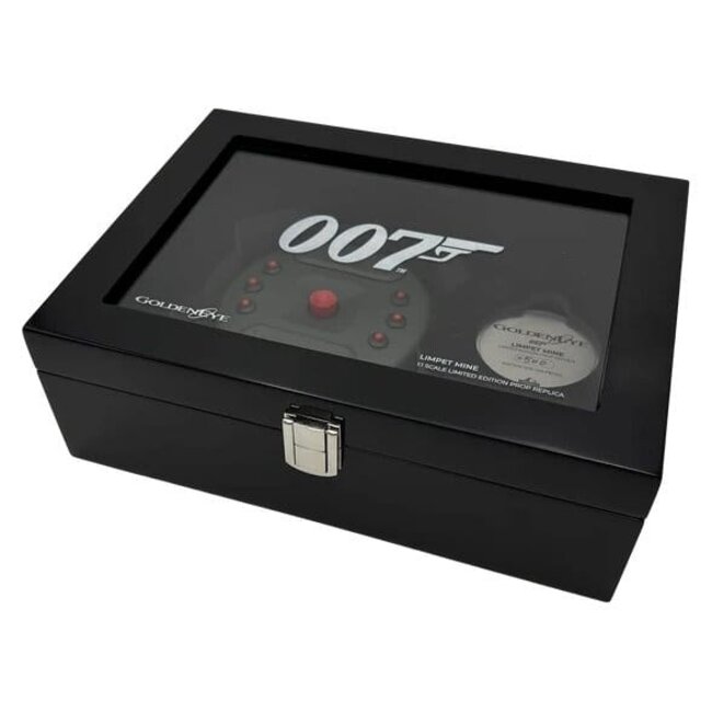 James Bond Prop Replica 1/1 GoldenEye Magnetic Limpet Mine 33 cm Limited Edition