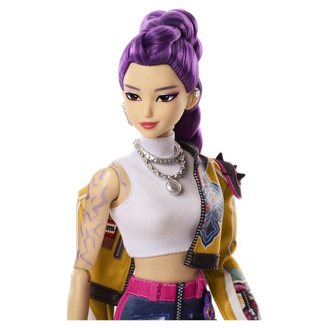 KPop Demon Hunters Doll Huntrix Rumi (How It's Done)