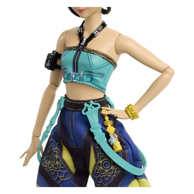 KPop Demon Hunters Doll Huntrix Zoey (How It's Done)