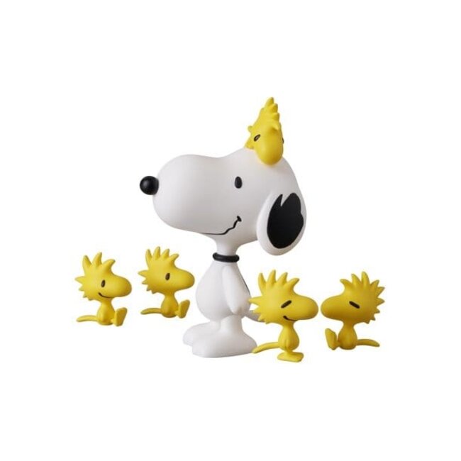 Peanuts UDF Series 19 Mini Figure Happiness is all your friends 8 cm