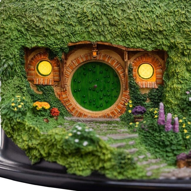 Der Herr der Ringe – Umgebung: Hobbit-Höhle – Beutelsend – Illuminated Edition, 7 cm
