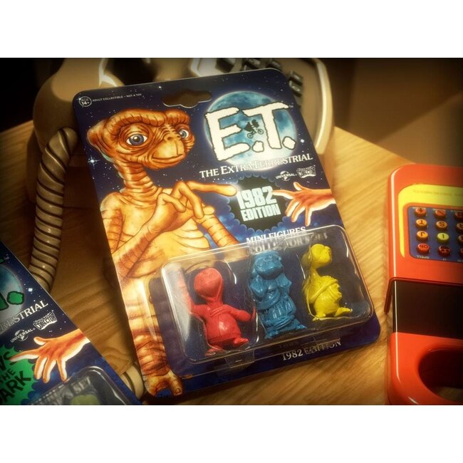 E.T. the Extra-Terrestrial Collector's Set Mini Figures 3-Pack 1982 Edition 5 cm