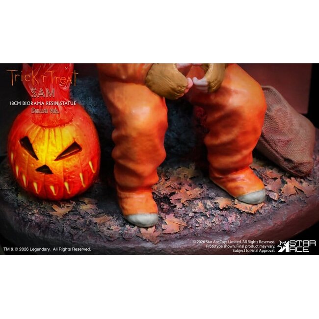 Trick R Treat Diorama Resin Statue Sam DX 18 cm
