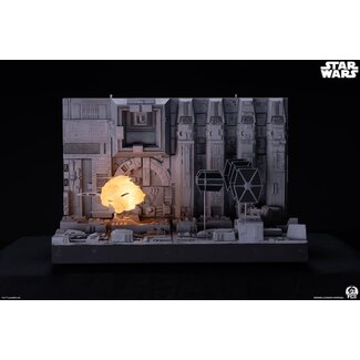 Premium Collectibles Studio Star Wars Movie Moments Mini-Diorama Trench Run 23 cm Premium Collectibles Studio Star Wars Movie Moments Mini-Diorama Trench Run 23 cm