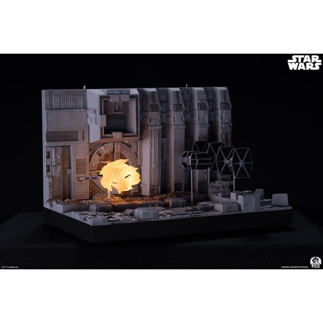 Star Wars Movie Moments Mini-Diorama Trench Run 23 cm
