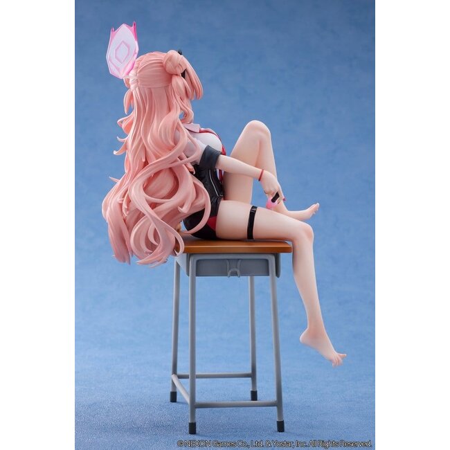 Blue Archive PVC Figure 1/7 Kirara Memorial Lobby Ver. 27 cm