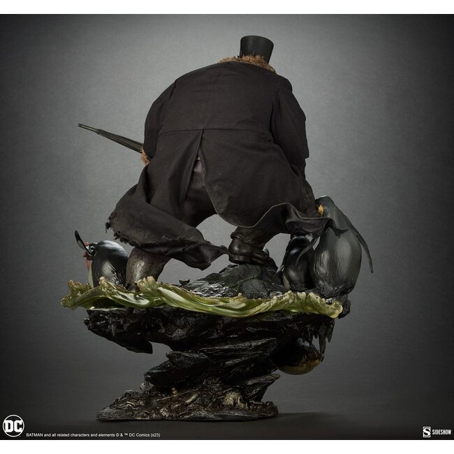 DC Comics Premium Format Statue The Penguin 51 cm