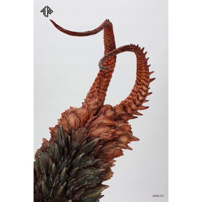 Ultraman Kaiju Remix Series Vinyl Figure Twin Tail 33 cm