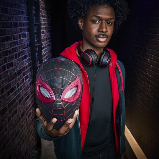 Spider-Man: Miles Morales Marvel Legends Elektronische Ausdrucksmaske