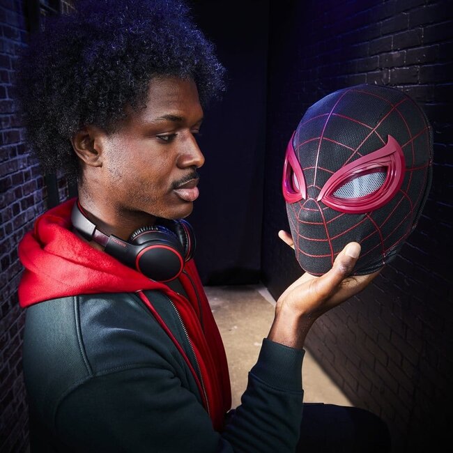 Spider-Man: Miles Morales Marvel Legends Elektronische Ausdrucksmaske