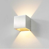 Artdelight Wandlamp Cube 10x10 cm aluminium Artdelight Wandlamp Cube 10x10 cm aluminium