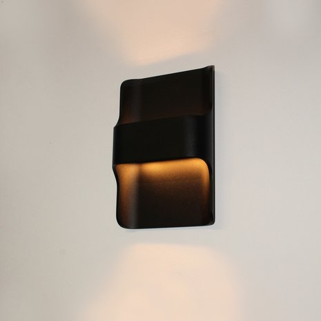 Artdelight Wandlamp Dallas zwart Artdelight Wandlamp Dallas zwart