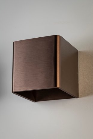 Artdelight Wandlamp Fulda 10x10 cm koper brons Artdelight Wandlamp Fulda 10x10 cm koper brons