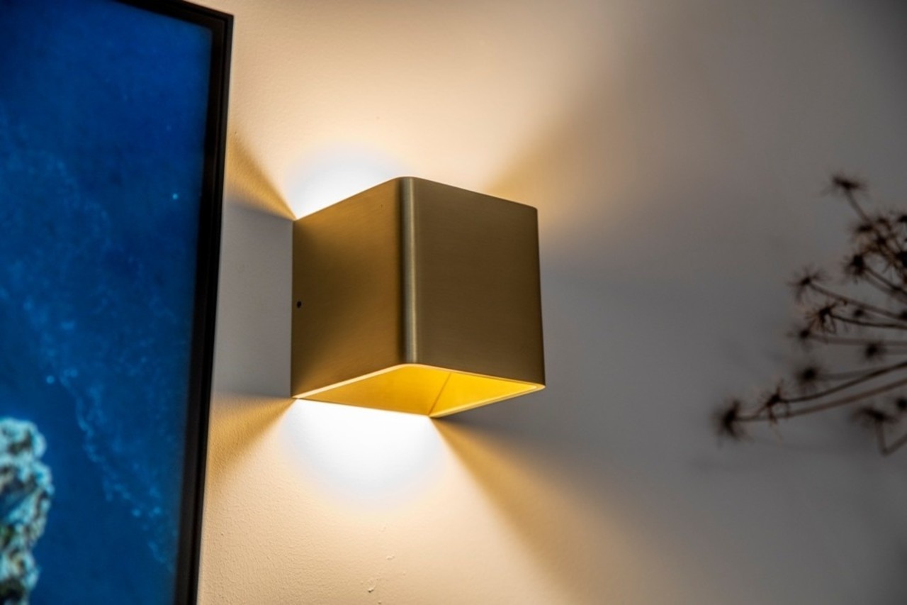 Artdelight Wandlamp Fulda 10x10 cm mat goud Artdelight Wandlamp Fulda 10x10 cm mat goud