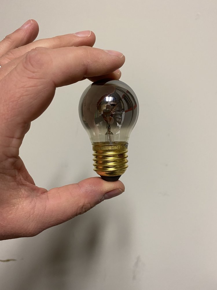 Highlight Lamp LED E27 kogel 4W 60 LM 2200K Dimbaar rook Highlight Lamp LED E27 kogel 4W 60 LM 2200K Dimbaar rook