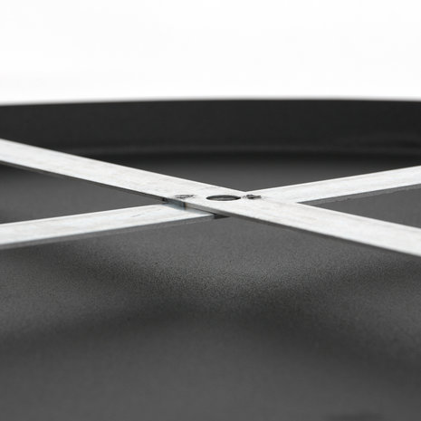 Ylumen Plafondplaat Ø 50 cm - zonder gaten - zwart Ylumen Plafondplaat Ø 50 cm - zonder gaten - zwart