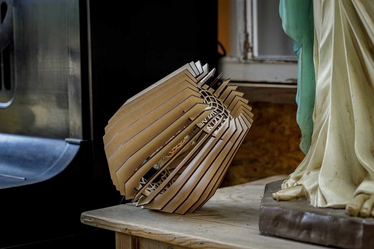 Blij Design  Tafellamp Corner Ø 24 cm naturel Blij Design  Tafellamp Corner Ø 24 cm naturel