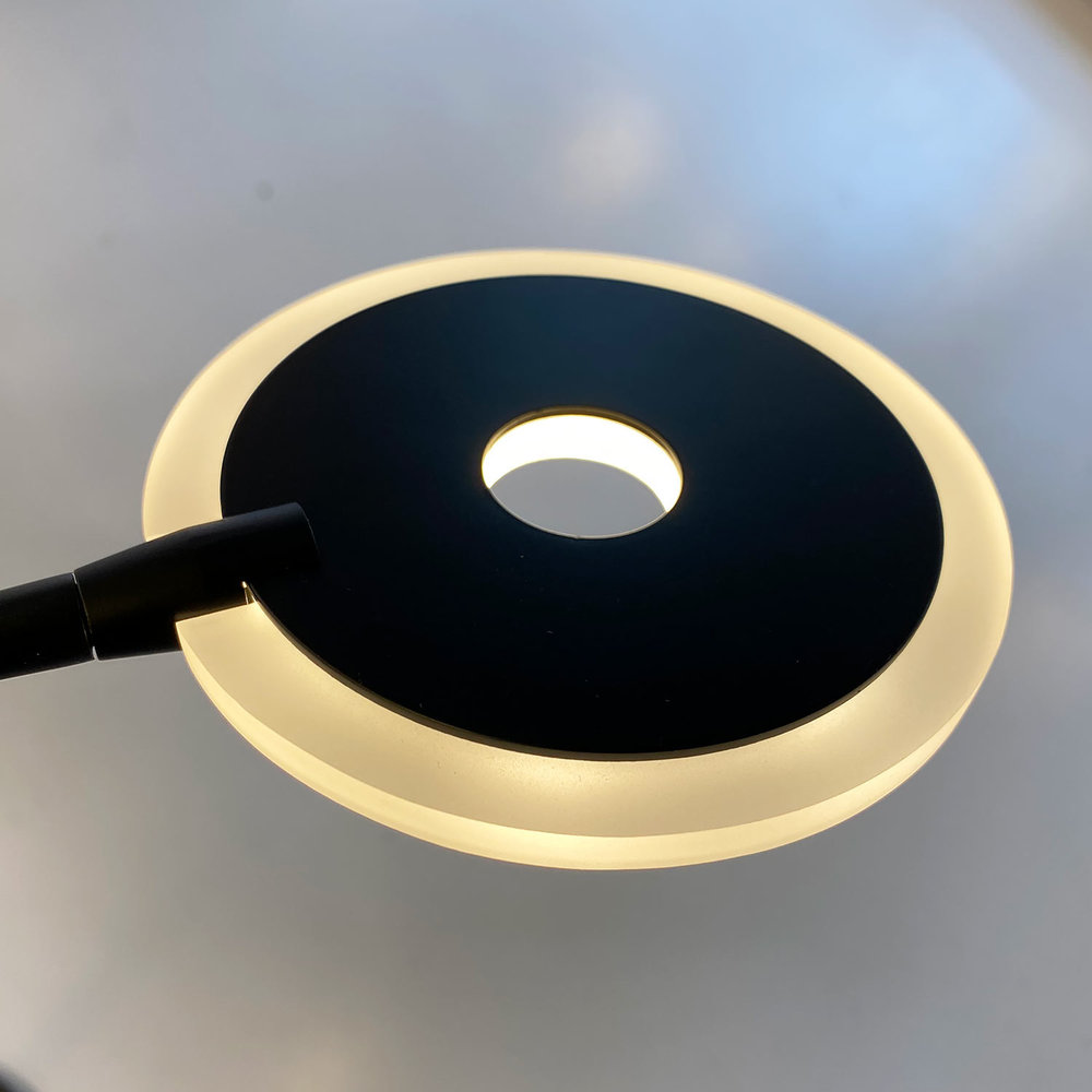 Highlight Vloerlamp Rodeo 2 lichts zwart Highlight Vloerlamp Rodeo 2 lichts zwart