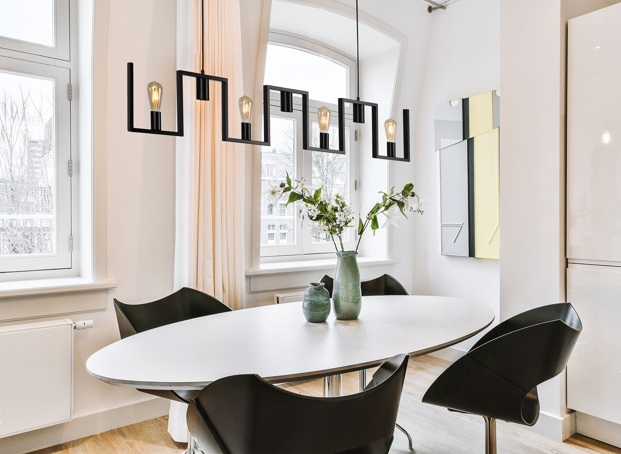 Ylumen Hanglamp Row 7 lichts -2e kans-  L 158 cm zwart Ylumen Hanglamp Row 7 lichts -2e kans-  L 158 cm zwart