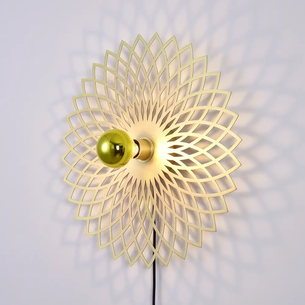 Ylumen Wandlamp Ombra Ø 50 cm mat goud Ylumen Wandlamp Ombra Ø 50 cm mat goud