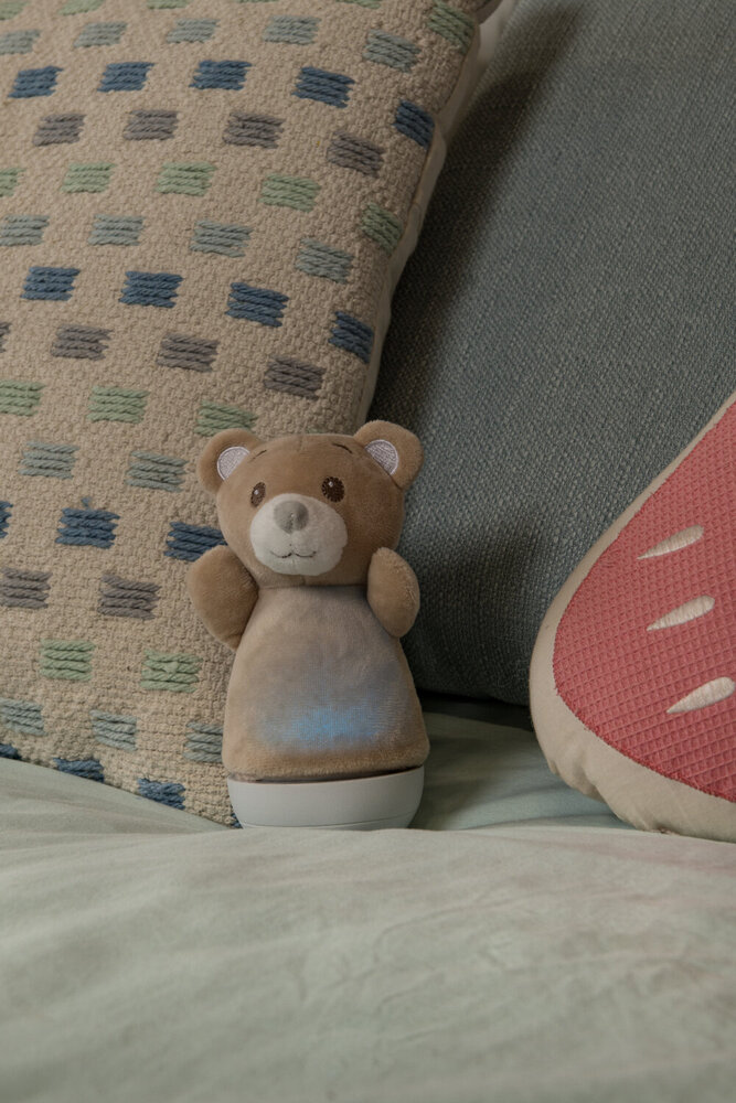 Lucide DOLLY - Tafellamp Kinderkamer - Batterijen - LED - 1x3W 2700K - Met muziekfunctie - Bruin Lucide DOLLY - Tafellamp Kinderkamer - Batterijen - LED - 1x3W 2700K - Met muziekfunctie - Bruin