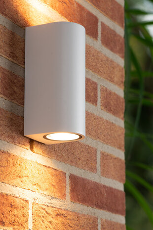 Lucide ZARO - Wandspot / Wandlamp Binnen/Buiten - 2xGU10 - IP65 - Wit Lucide ZARO - Wandspot / Wandlamp Binnen/Buiten - 2xGU10 - IP65 - Wit