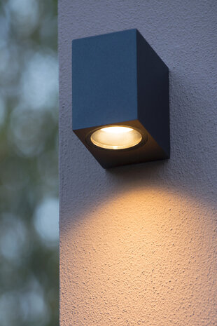 Lucide ZARO - Wandspot / Wandlamp Binnen/Buiten - 1xGU10 - IP44 - Zwart Lucide ZARO - Wandspot / Wandlamp Binnen/Buiten - 1xGU10 - IP44 - Zwart