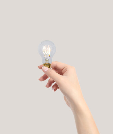 Lucide A60 - Filament lamp - Ø 6 cm - LED Dimb. - E27 - 1x4,9W 2700K - Transparant Lucide A60 - Filament lamp - Ø 6 cm - LED Dimb. - E27 - 1x4,9W 2700K - Transparant