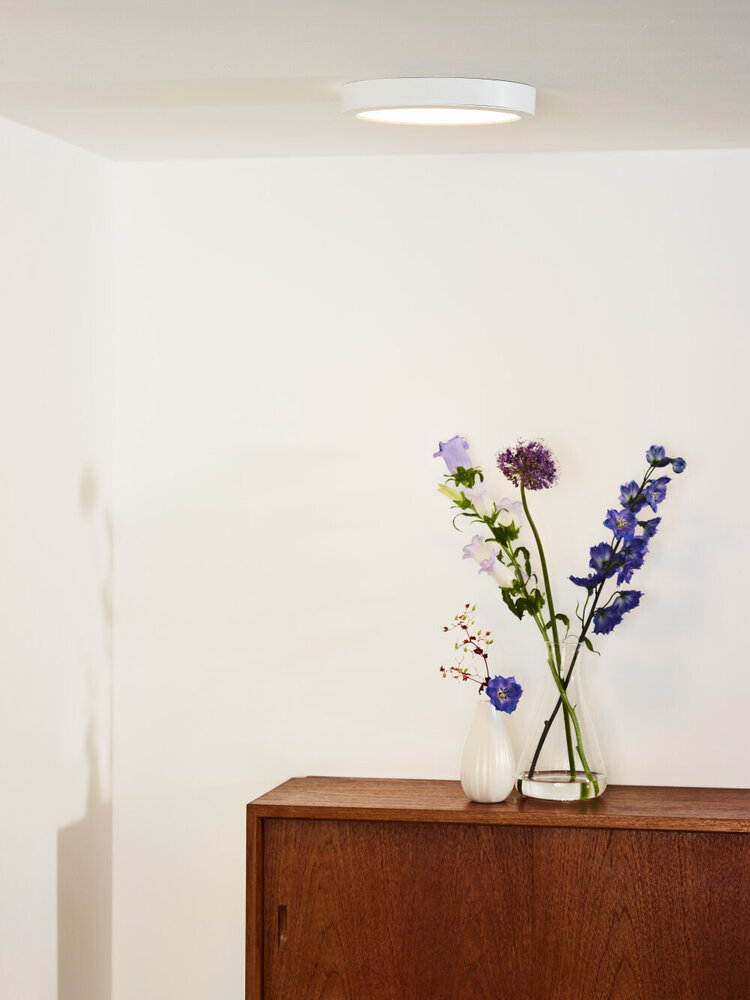 Lucide TENDO-LED - Plafonnière - Ø 22 cm - LED - 1x18W 3000K - Wit Lucide TENDO-LED - Plafonnière - Ø 22 cm - LED - 1x18W 3000K - Wit