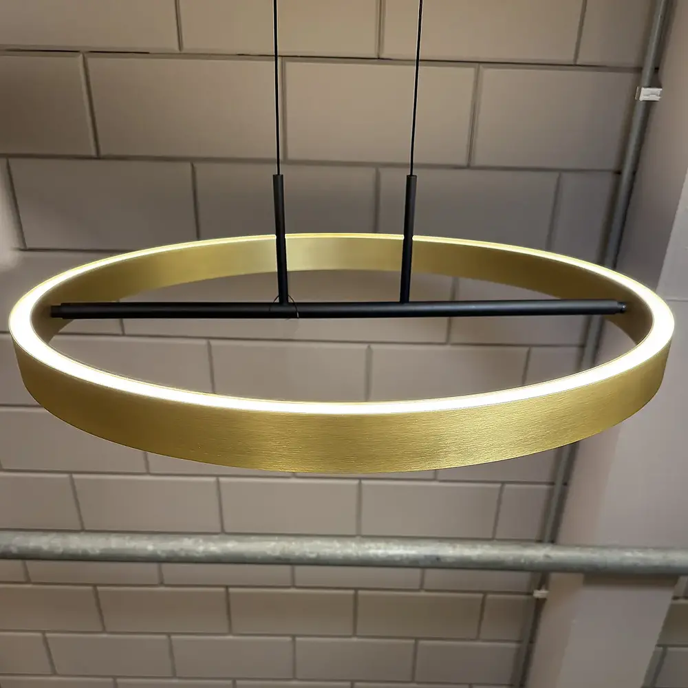 Freelight Hanglamp Livello  Ø 60 cm zwart goud Freelight Hanglamp Livello  Ø 60 cm zwart goud