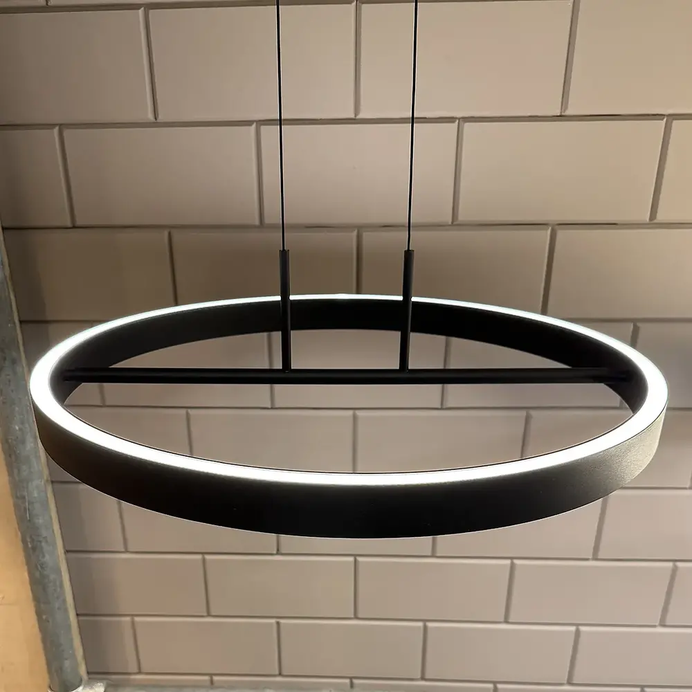 Freelight Hanglamp Livello  Ø 60 cm zwart Freelight Hanglamp Livello  Ø 60 cm zwart