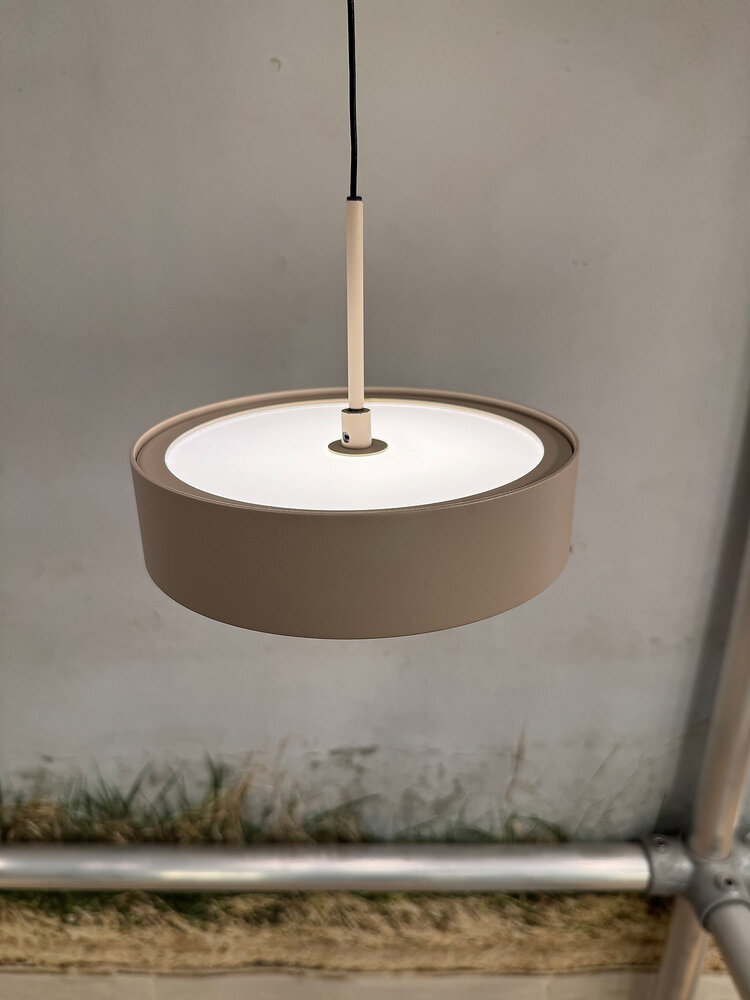 Freelight Hanglamp Alieno 5 lichts L 120 cm comfortlift beige Freelight Hanglamp Alieno 5 lichts L 120 cm comfortlift beige