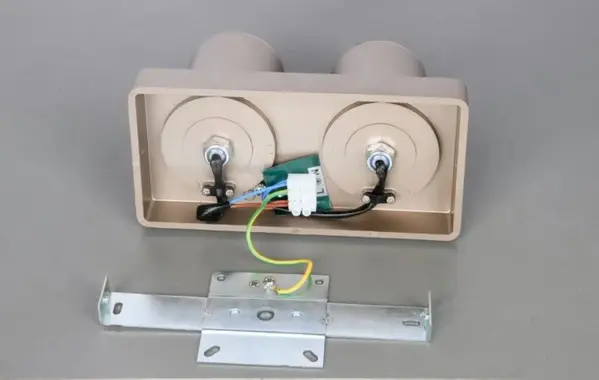 Artdelight Spot Megano 2 lichts balk champagne Artdelight Spot Megano 2 lichts balk champagne