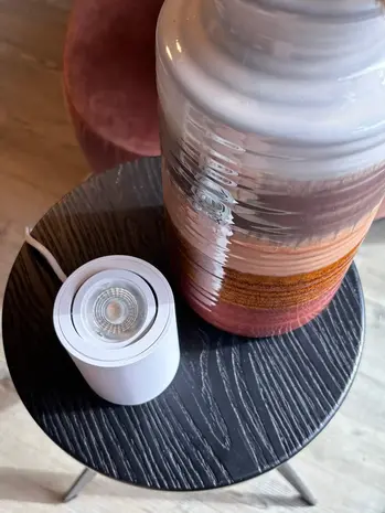 Ylumen Tafellamp Fury rond Ø 8 cm wit Ylumen Tafellamp Fury rond Ø 8 cm wit