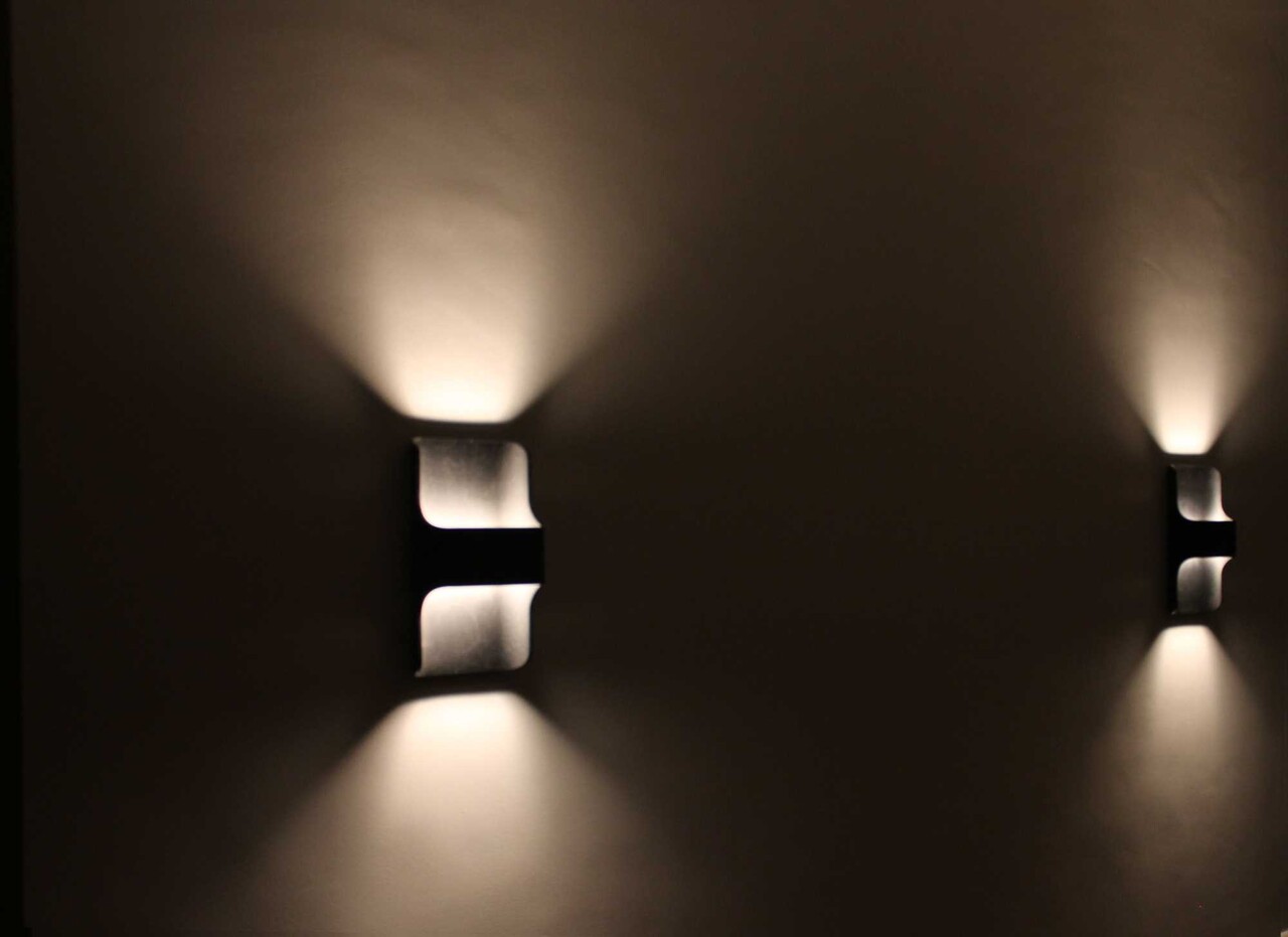 Artdelight Wandlamp Dallas zwart Artdelight Wandlamp Dallas zwart