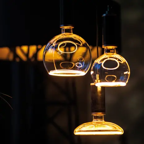 Segula Lamp Floating LED G150 6W 260LM 1900K Dimbaar Smoke