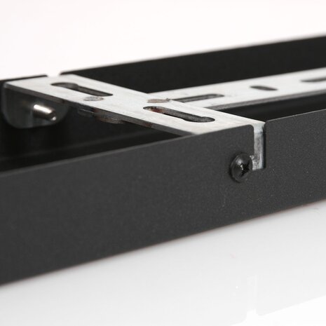 Ylumen Plafondplaat 140 x 9 cm zonder gaten zwart