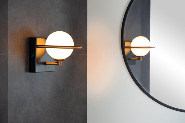 Lucide ISOBEL - Wandlamp Badkamer - 1xG9 - IP44 - Zwart Lucide ISOBEL - Wandlamp Badkamer - 1xG9 - IP44 - Zwart