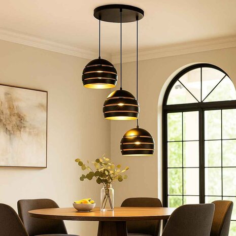 Freelight Hanglamp Djarin 3 lichts Ø 50 cm zwart goud Freelight Hanglamp Djarin 3 lichts Ø 50 cm zwart goud