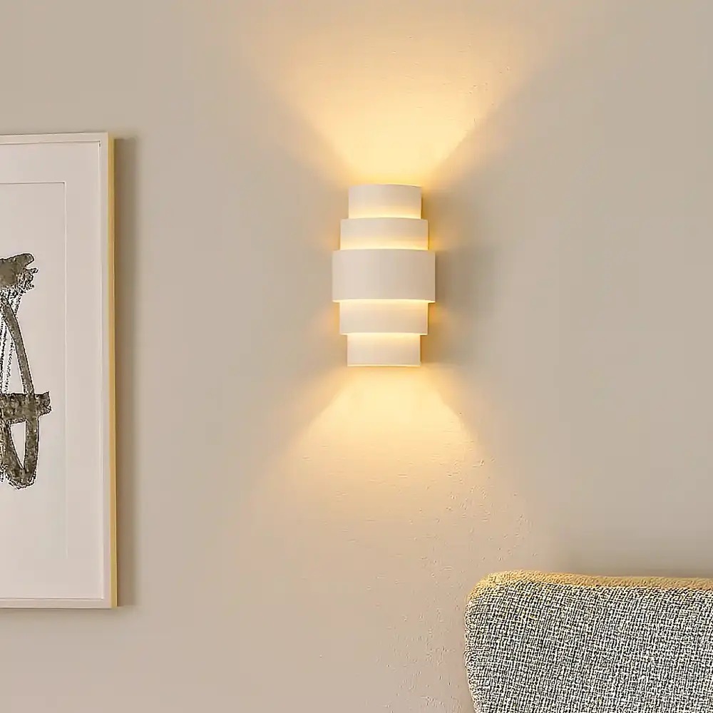 Artdelight Wandlamp Rolls H 22 cm wit goud Artdelight Wandlamp Rolls H 22 cm wit goud