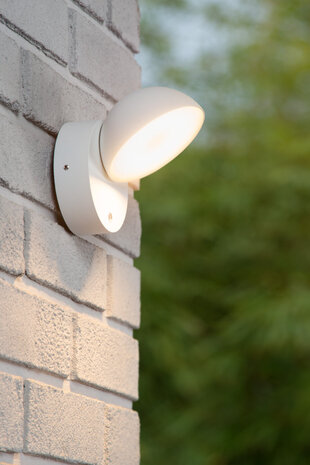 Lucide FINN - Wandlamp Binnen/Buiten - LED - 1x12W 3000K - IP54 - Dag/nacht sensor - Wit