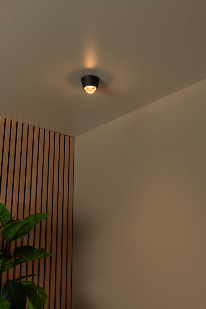 Lucide RIGON - Plafonnière - Ø 9 cm - LED - 1x6W 3000K - Zwart Lucide RIGON - Plafonnière - Ø 9 cm - LED - 1x6W 3000K - Zwart