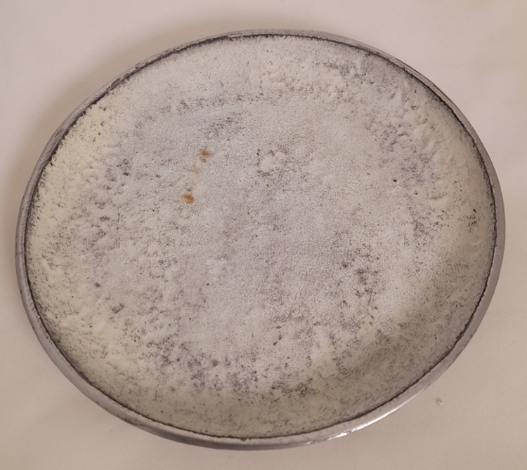 Home Society Assiette métallique blanche S