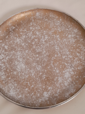 Home Society Assiette métallique dorée L