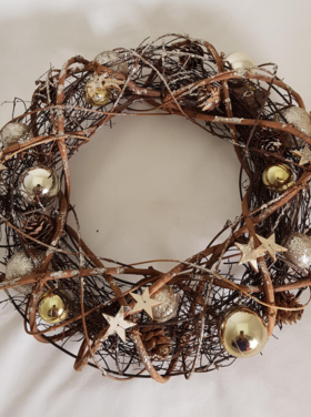 Dekoratief Couronne naturelle avec boules et étoiles