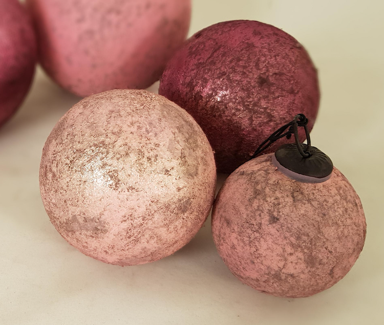 Home Society Boule de Noël rose pâle S